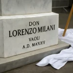 Vagli, dubbi sulla frase incisa nel monumento per don Milani: chiesta una nuova targa prima del 31 luglio
