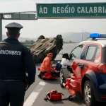 Bimbo di 7 anni ferito sulla A2, il 118 lo trasferisce sull’auto dei Carabinieri per ridurre i tempi
